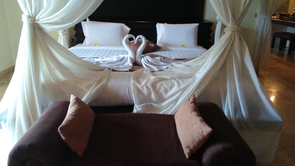 Royal Pool Villa Bali Νούσα Ντούα Εξωτερικό φωτογραφία