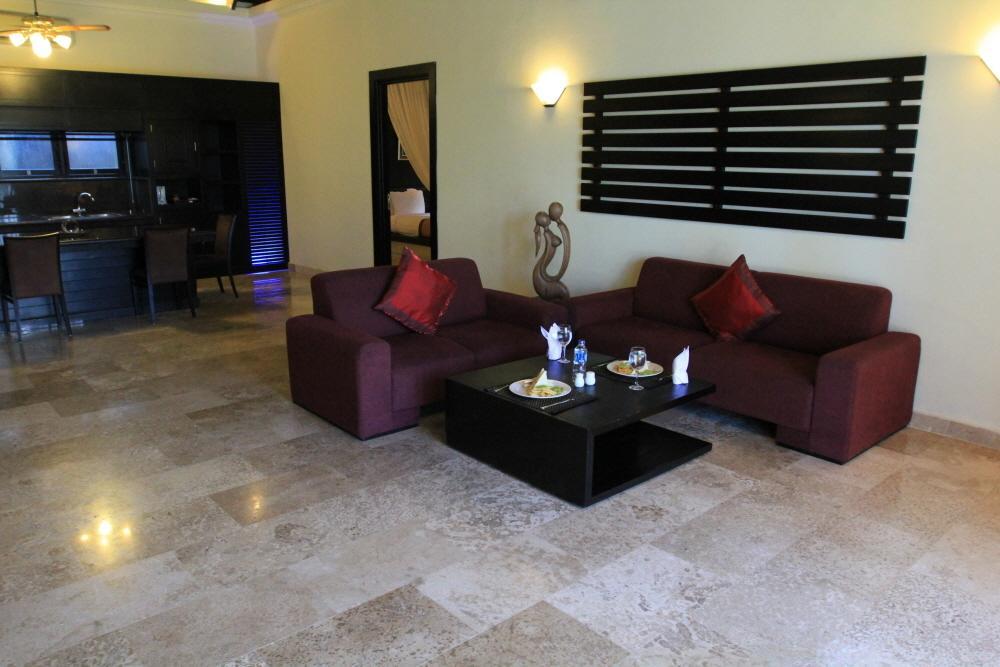 Royal Pool Villa Bali Νούσα Ντούα Δωμάτιο φωτογραφία