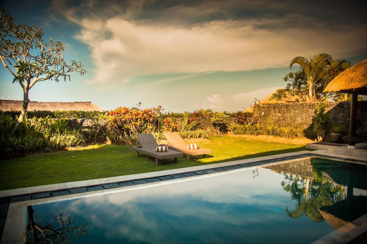 Royal Pool Villa Bali Νούσα Ντούα Εξωτερικό φωτογραφία