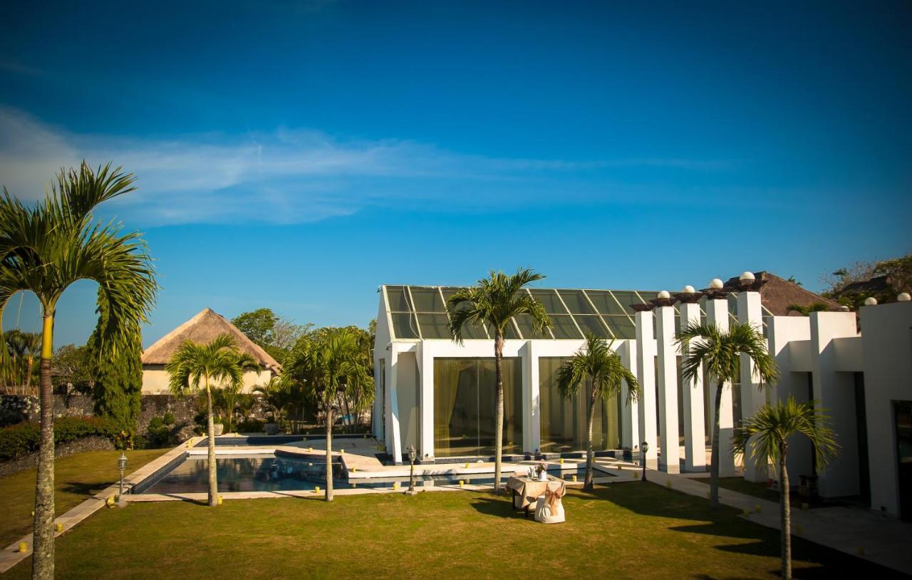 Royal Pool Villa Bali Νούσα Ντούα Εξωτερικό φωτογραφία