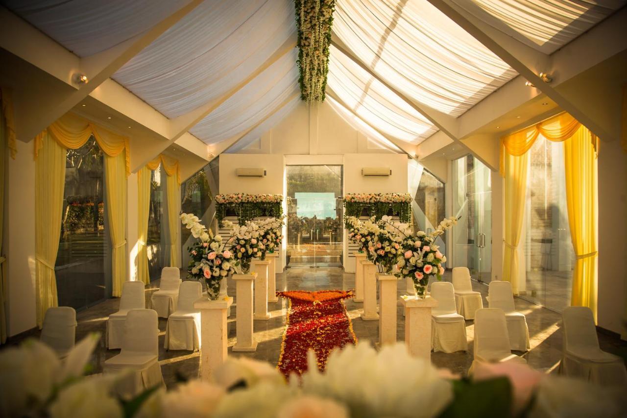 Royal Pool Villa Bali Νούσα Ντούα Εξωτερικό φωτογραφία